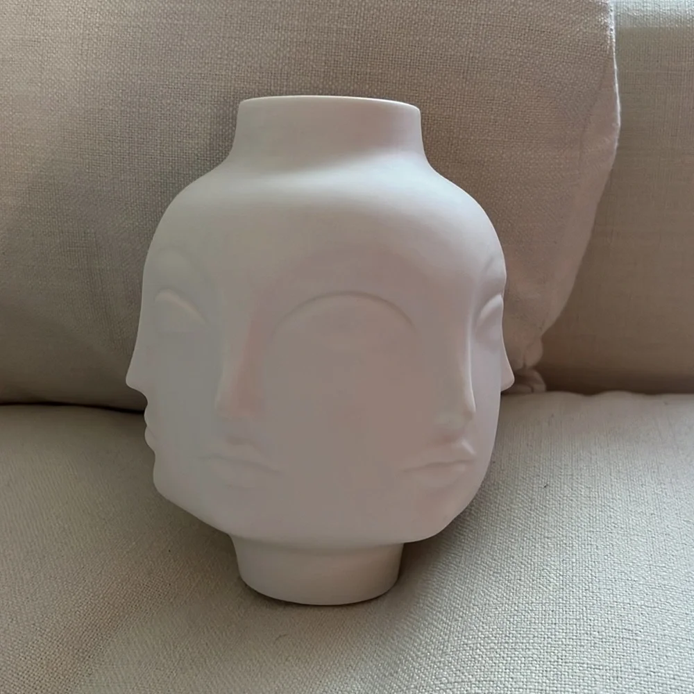 Jonathan Adler Dora Maar Porcelain Bisque White Faces Vase - Picture 3 of 9